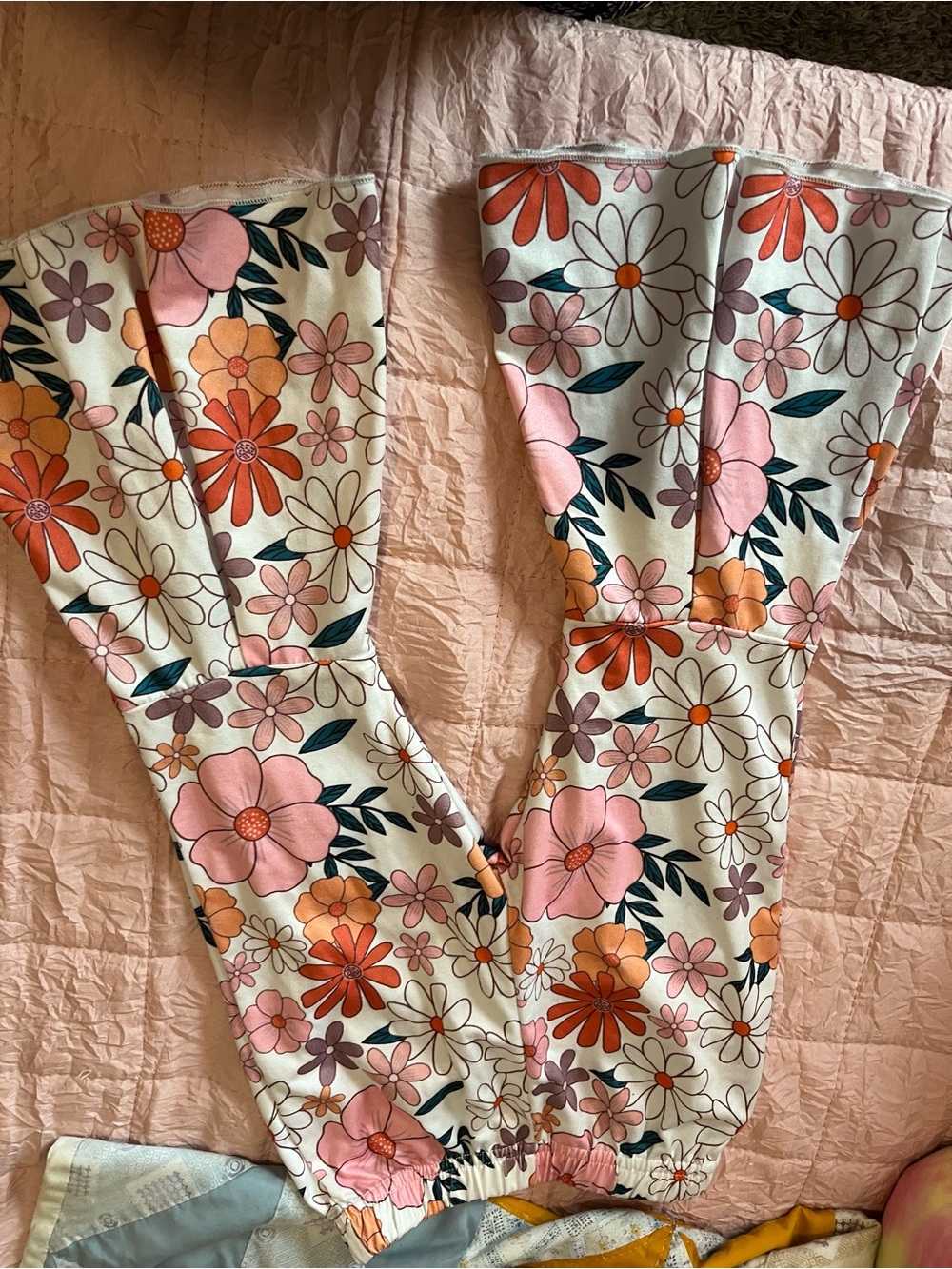 Girls' Cream Floral Print Casual Bottoms - Pink & Orange